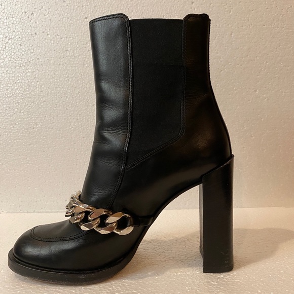 Givenchy Chain Chelsea Boot - Picture 7 of 16